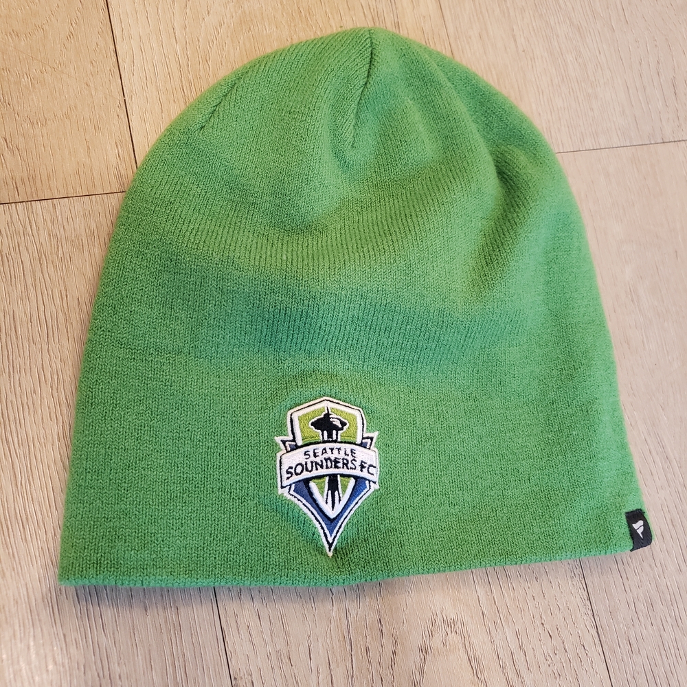 Fanatics Lime Green Seattle Sounders FC Kids Beanie Futbol